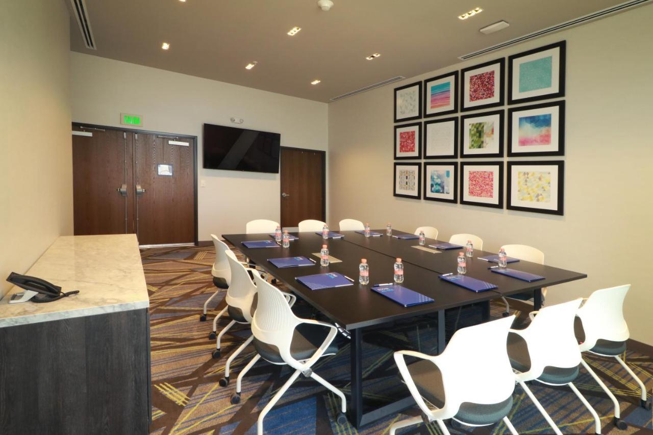 Holiday Inn Express - Monterrey - Fundidora By Ihg Exterior photo